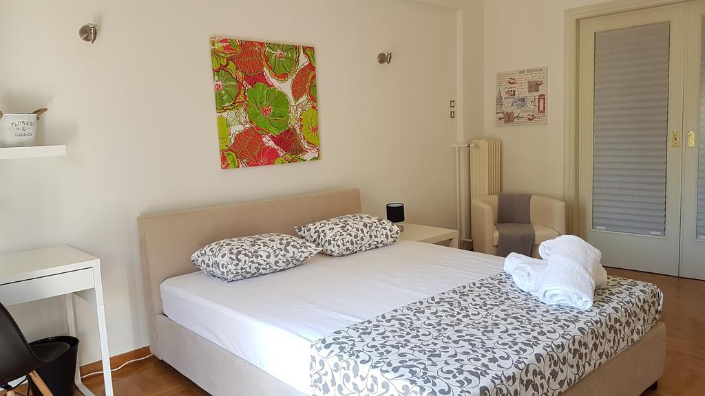 Errathens Wheat Apartment - Athens Center, 3 Bd, 1 Bath Εξωτερικό φωτογραφία